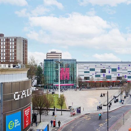 Cresta House - Modern Apartments Luton  Exterior foto